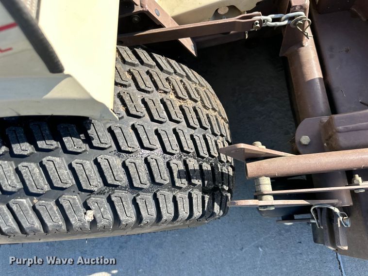 image for item DS4184 Grasshopper  725D ZTR lawn mower