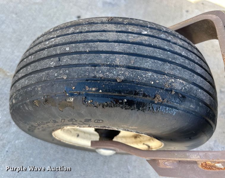 image for item DS4184 Grasshopper  725D ZTR lawn mower