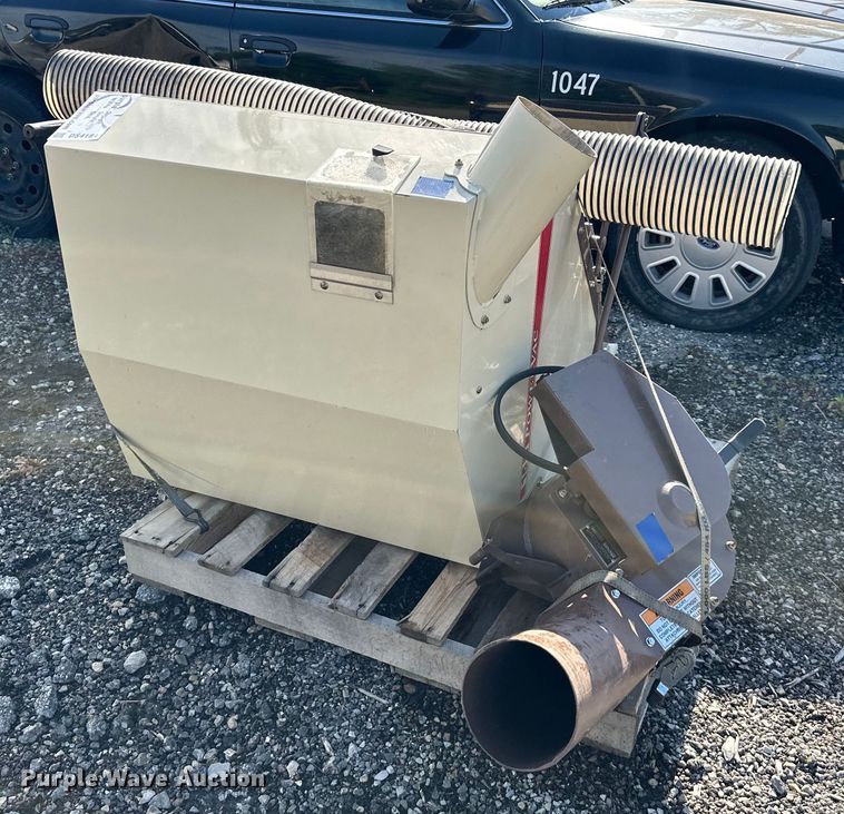 image for item DS4184 Grasshopper  725D ZTR lawn mower