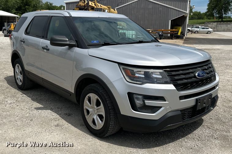 image for item DS4189 2016 Ford Explorer Police Interceptor  SUV