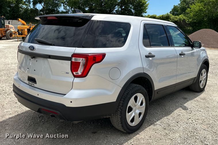 image for item DS4189 2016 Ford Explorer Police Interceptor  SUV