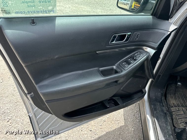 image for item DS4189 2016 Ford Explorer Police Interceptor  SUV