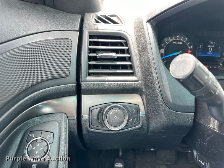 image for item DS4189 2016 Ford Explorer Police Interceptor  SUV