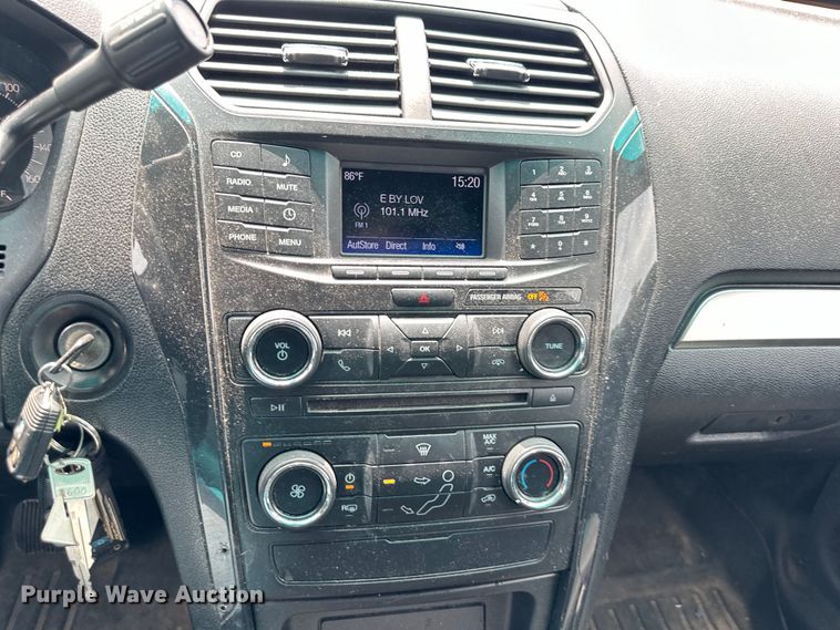 image for item DS4189 2016 Ford Explorer Police Interceptor  SUV