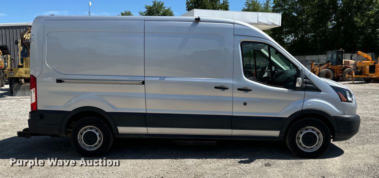 image for item DS4190 2019 Ford Transit 350 prisoner transport van