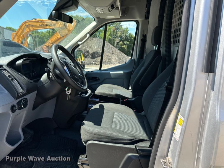 image for item DS4190 2019 Ford Transit 350 prisoner transport van