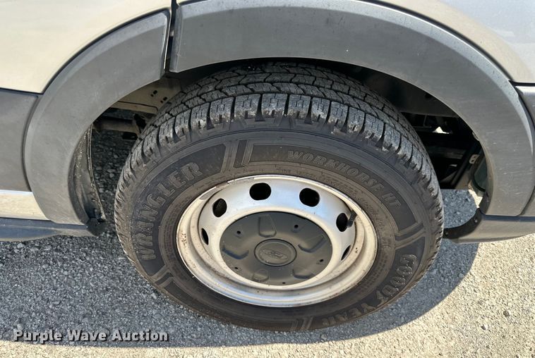 image for item DS4190 2019 Ford Transit 350 prisoner transport van