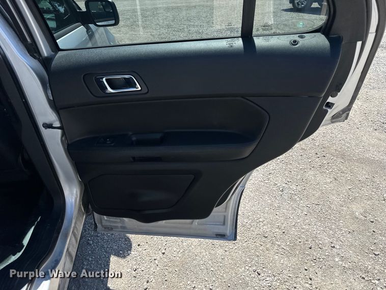 image for item DS4191 2017 Ford Explorer Police Interceptor  SUV