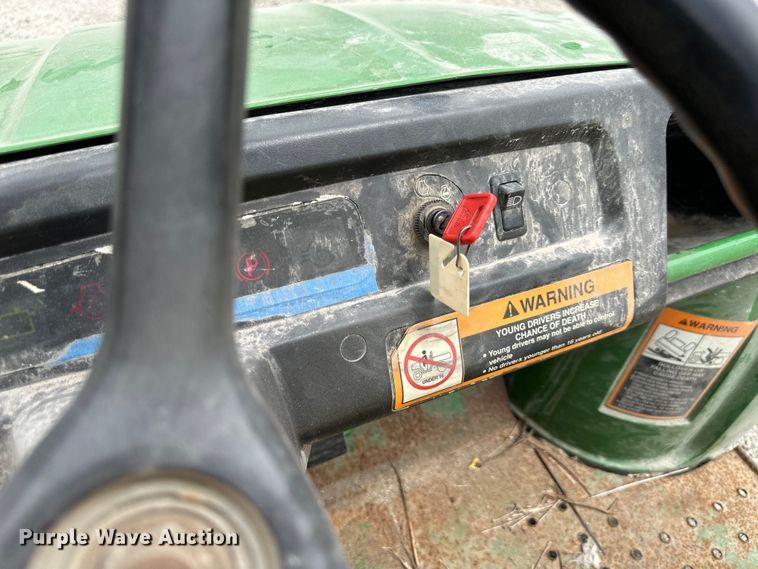 image for item DS4192 1997 John Deere  Gator utility vehicle