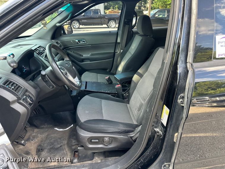 image for item DS4196 2014 Ford Explorer Police Interceptor  SUV