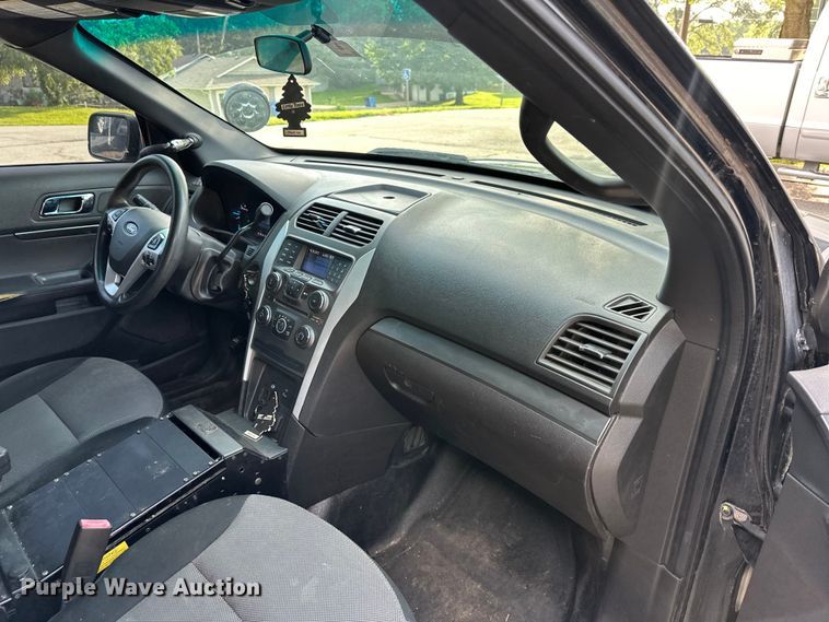 image for item DS4196 2014 Ford Explorer Police Interceptor  SUV