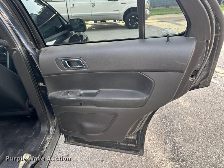 image for item DS4196 2014 Ford Explorer Police Interceptor  SUV