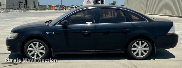 image for item DX0810 2008 Ford Taurus 