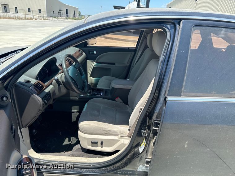 image for item DX0810 2008 Ford Taurus 