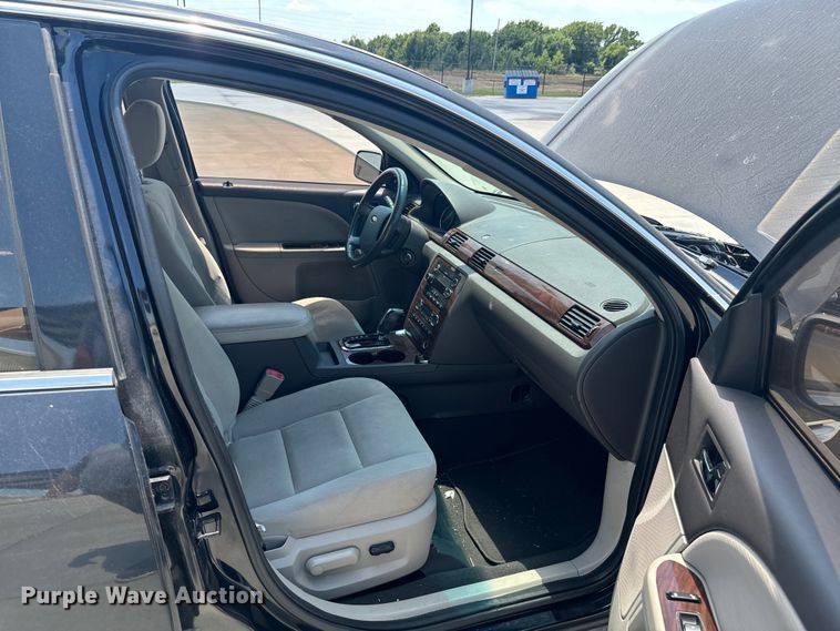 image for item DX0810 2008 Ford Taurus 