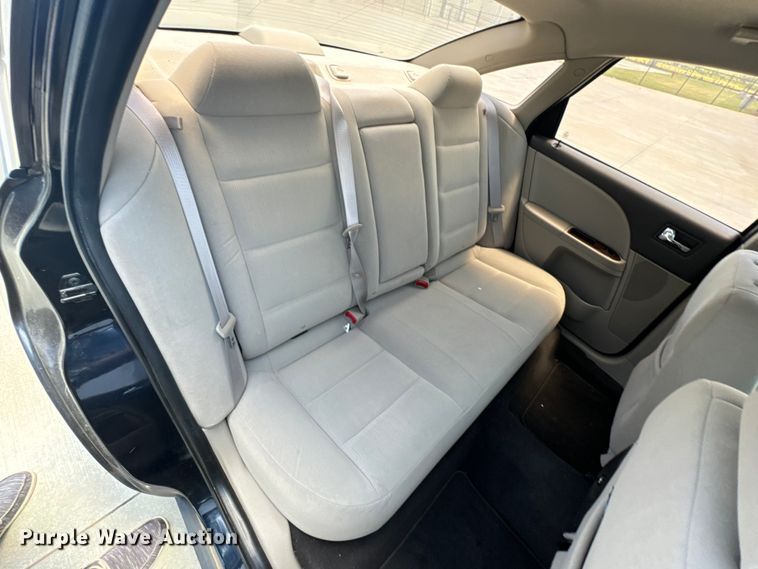 image for item DX0810 2008 Ford Taurus 