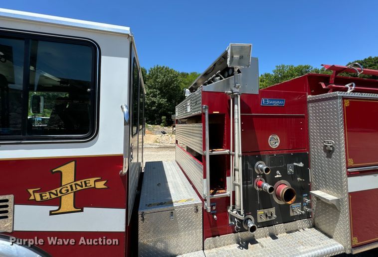 image for item DX0815 1992 Spartan 5186 600 pumper fire truck