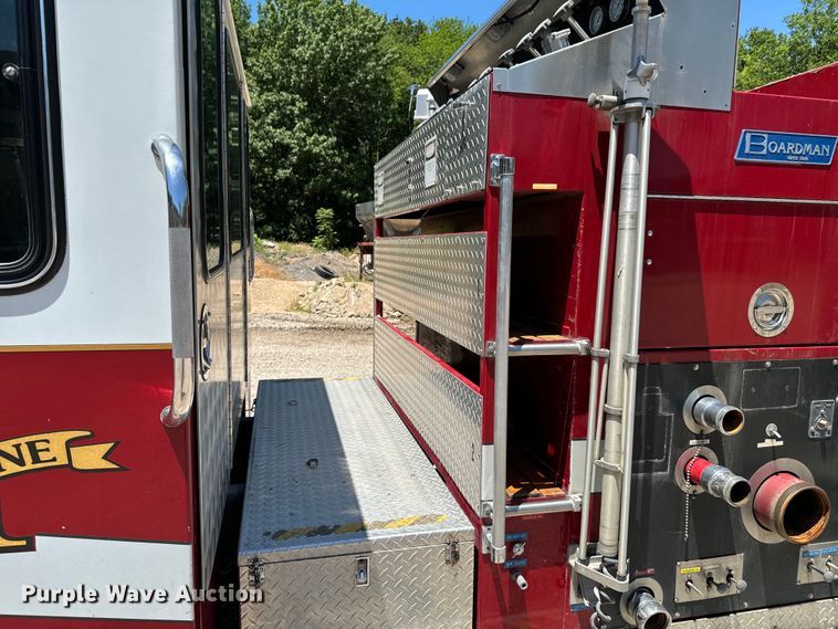 image for item DX0815 1992 Spartan 5186 600 pumper fire truck