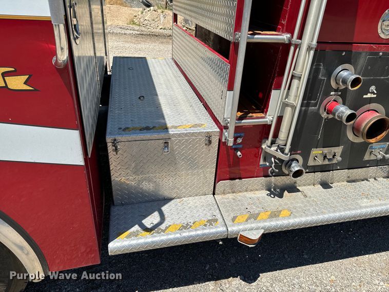 image for item DX0815 1992 Spartan 5186 600 pumper fire truck