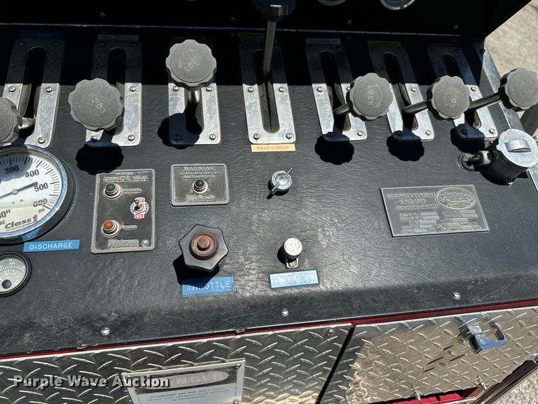 image for item DX0815 1992 Spartan 5186 600 pumper fire truck