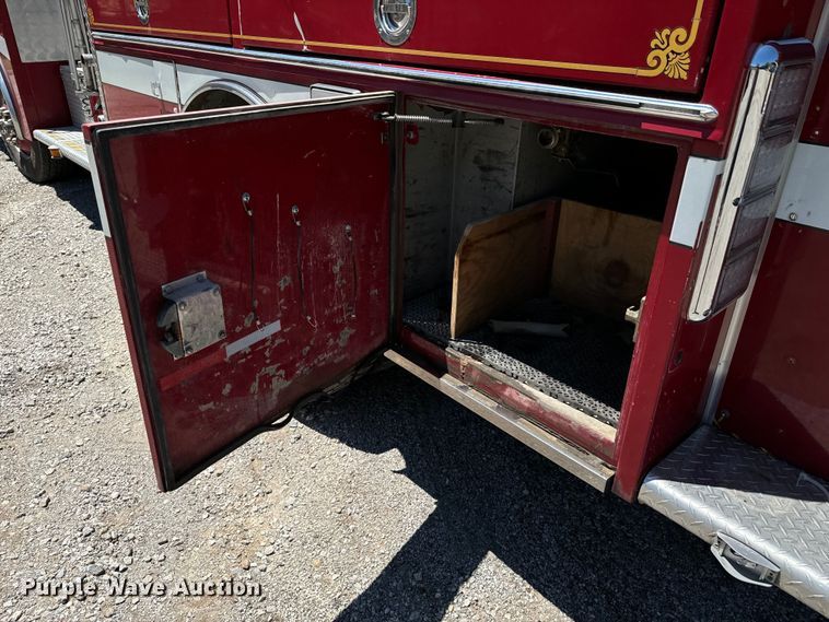 image for item DX0815 1992 Spartan 5186 600 pumper fire truck