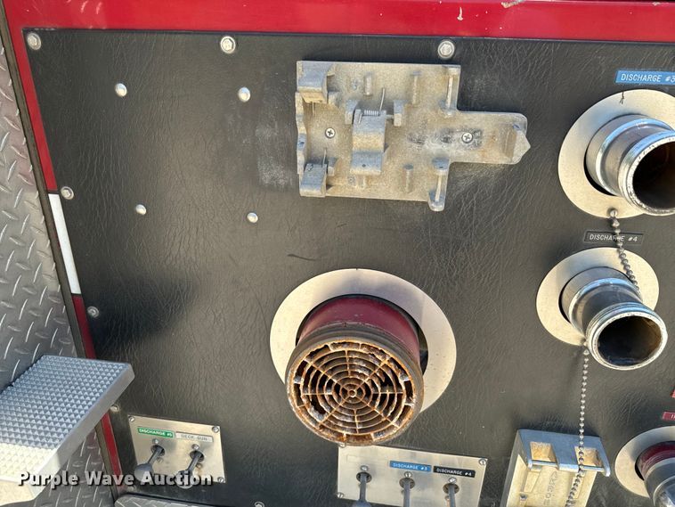 image for item DX0815 1992 Spartan 5186 600 pumper fire truck