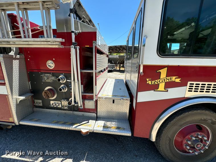 image for item DX0815 1992 Spartan 5186 600 pumper fire truck