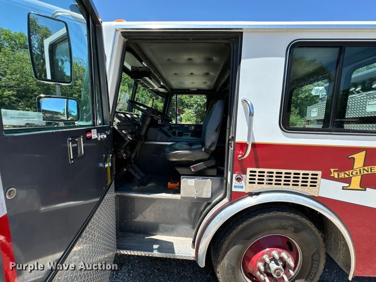 image for item DX0815 1992 Spartan 5186 600 pumper fire truck