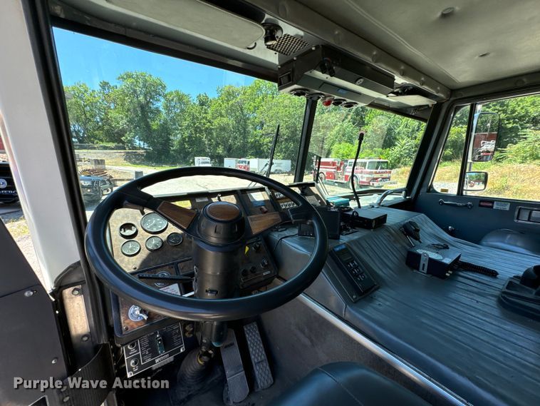 image for item DX0815 1992 Spartan 5186 600 pumper fire truck