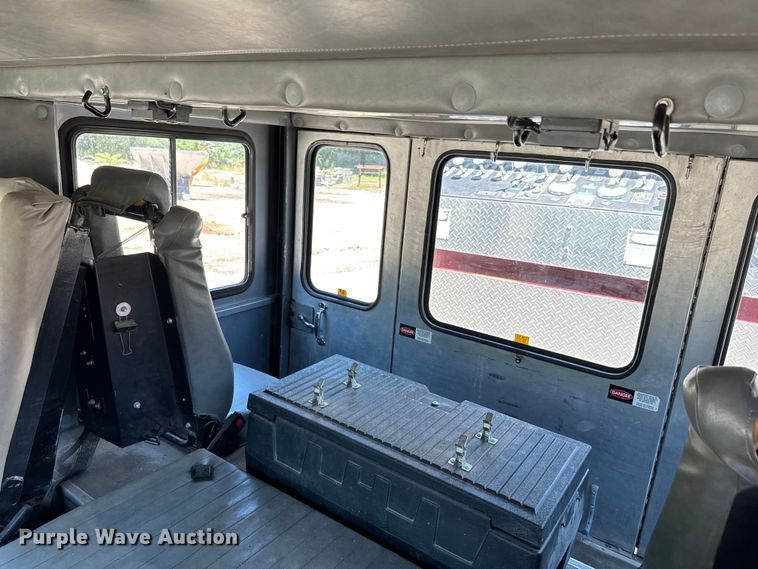 image for item DX0815 1992 Spartan 5186 600 pumper fire truck