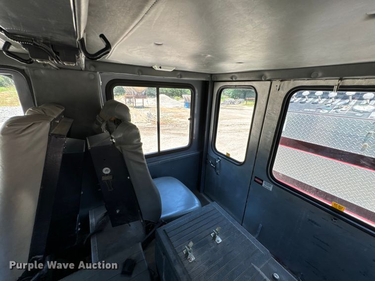 image for item DX0815 1992 Spartan 5186 600 pumper fire truck