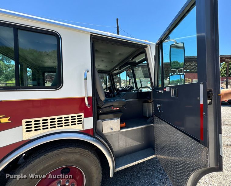 image for item DX0815 1992 Spartan 5186 600 pumper fire truck