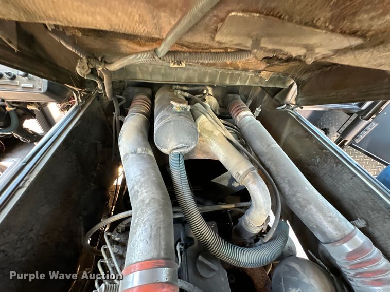 image for item DX0815 1992 Spartan 5186 600 pumper fire truck