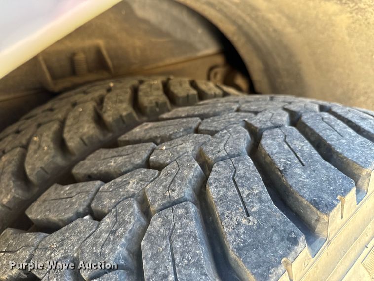 image for item DX0815 1992 Spartan 5186 600 pumper fire truck