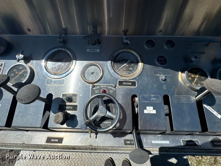 image for item DX0817 1980 Ford 8000 pumper fire truck