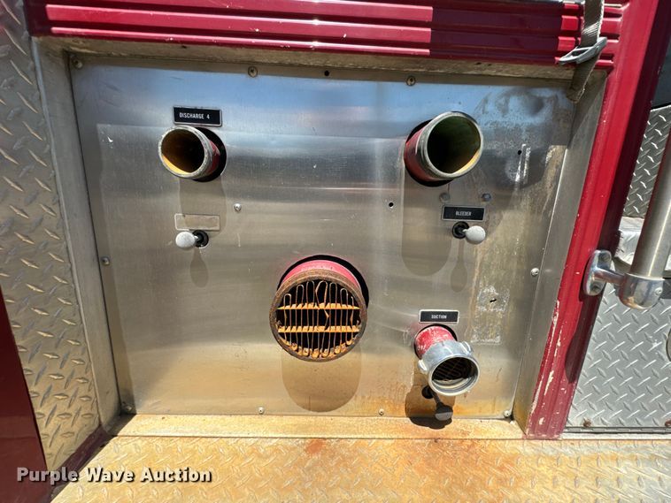 image for item DX0817 1980 Ford 8000 pumper fire truck