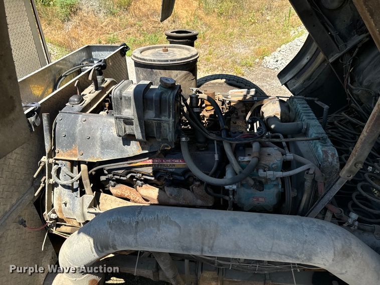 image for item DX0817 1980 Ford 8000 pumper fire truck