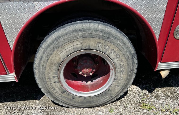 image for item DX0817 1980 Ford 8000 pumper fire truck