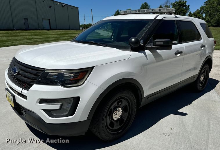 image for item EH6888 2017 Ford Explorer Police Interceptor  SUV