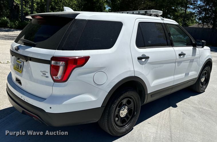 image for item EH6888 2017 Ford Explorer Police Interceptor  SUV