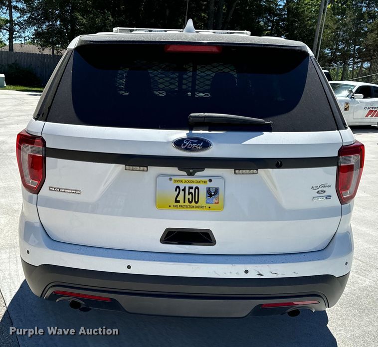 image for item EH6888 2017 Ford Explorer Police Interceptor  SUV