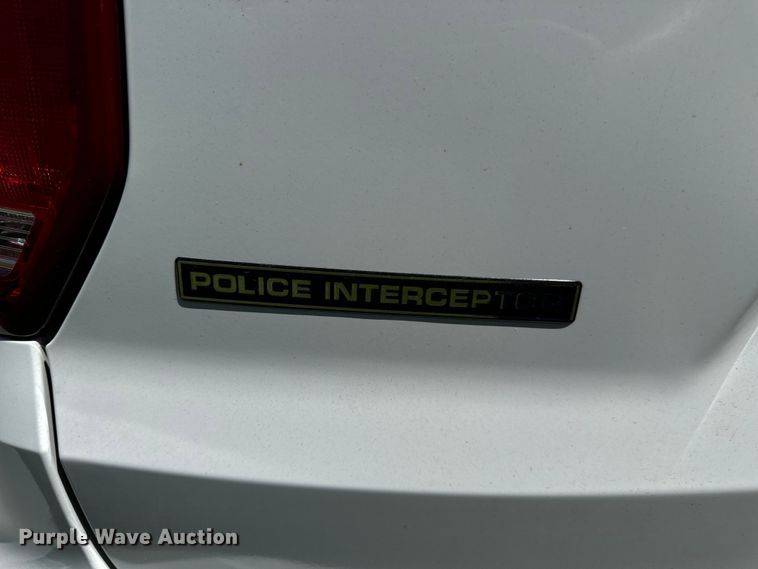 image for item EH6888 2017 Ford Explorer Police Interceptor  SUV