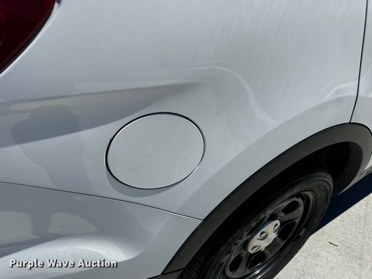 image for item EH6888 2017 Ford Explorer Police Interceptor  SUV