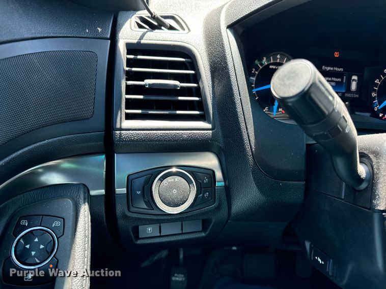 image for item EH6888 2017 Ford Explorer Police Interceptor  SUV