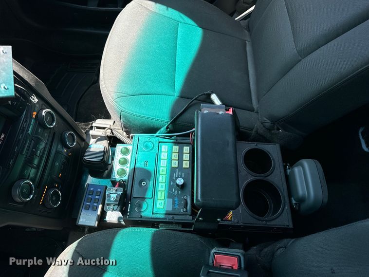 image for item EH6888 2017 Ford Explorer Police Interceptor  SUV