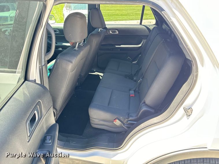 image for item EH6888 2017 Ford Explorer Police Interceptor  SUV