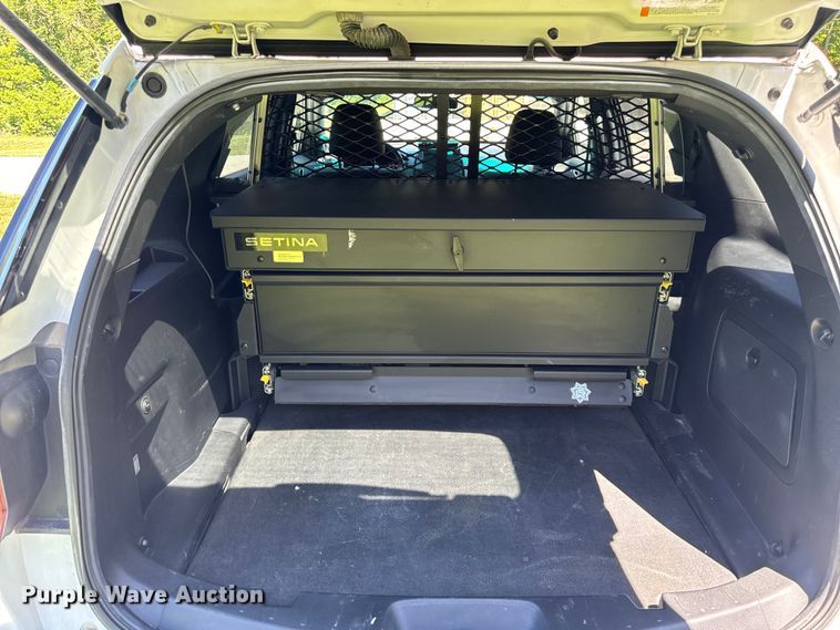 image for item EH6888 2017 Ford Explorer Police Interceptor  SUV