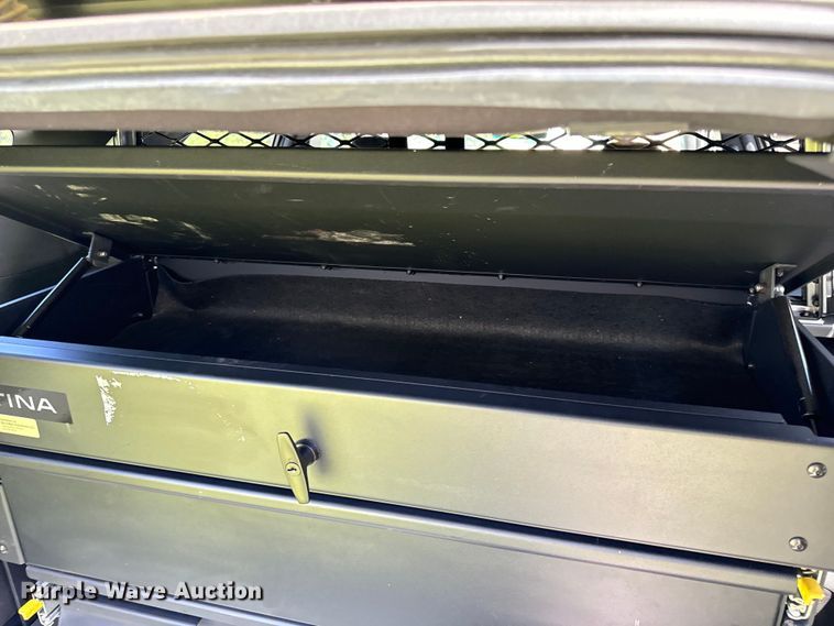 image for item EH6888 2017 Ford Explorer Police Interceptor  SUV