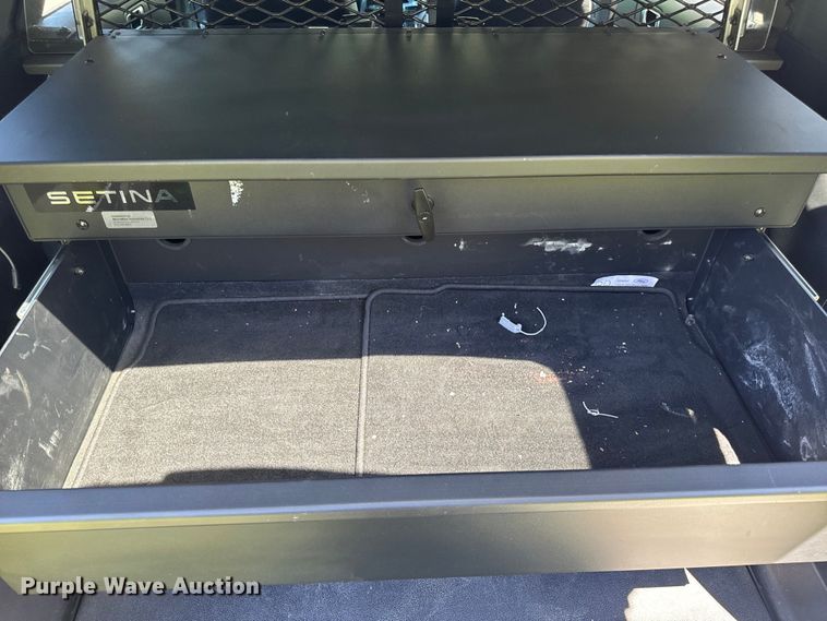 image for item EH6888 2017 Ford Explorer Police Interceptor  SUV