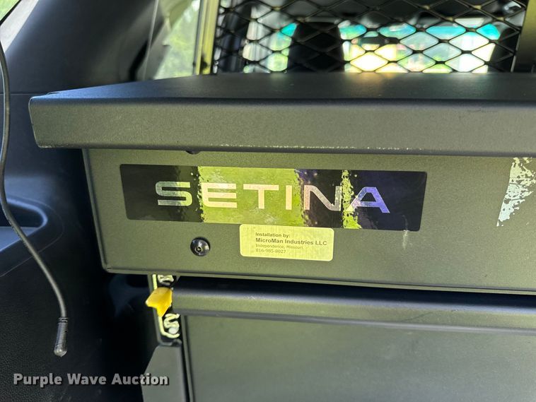 image for item EH6888 2017 Ford Explorer Police Interceptor  SUV